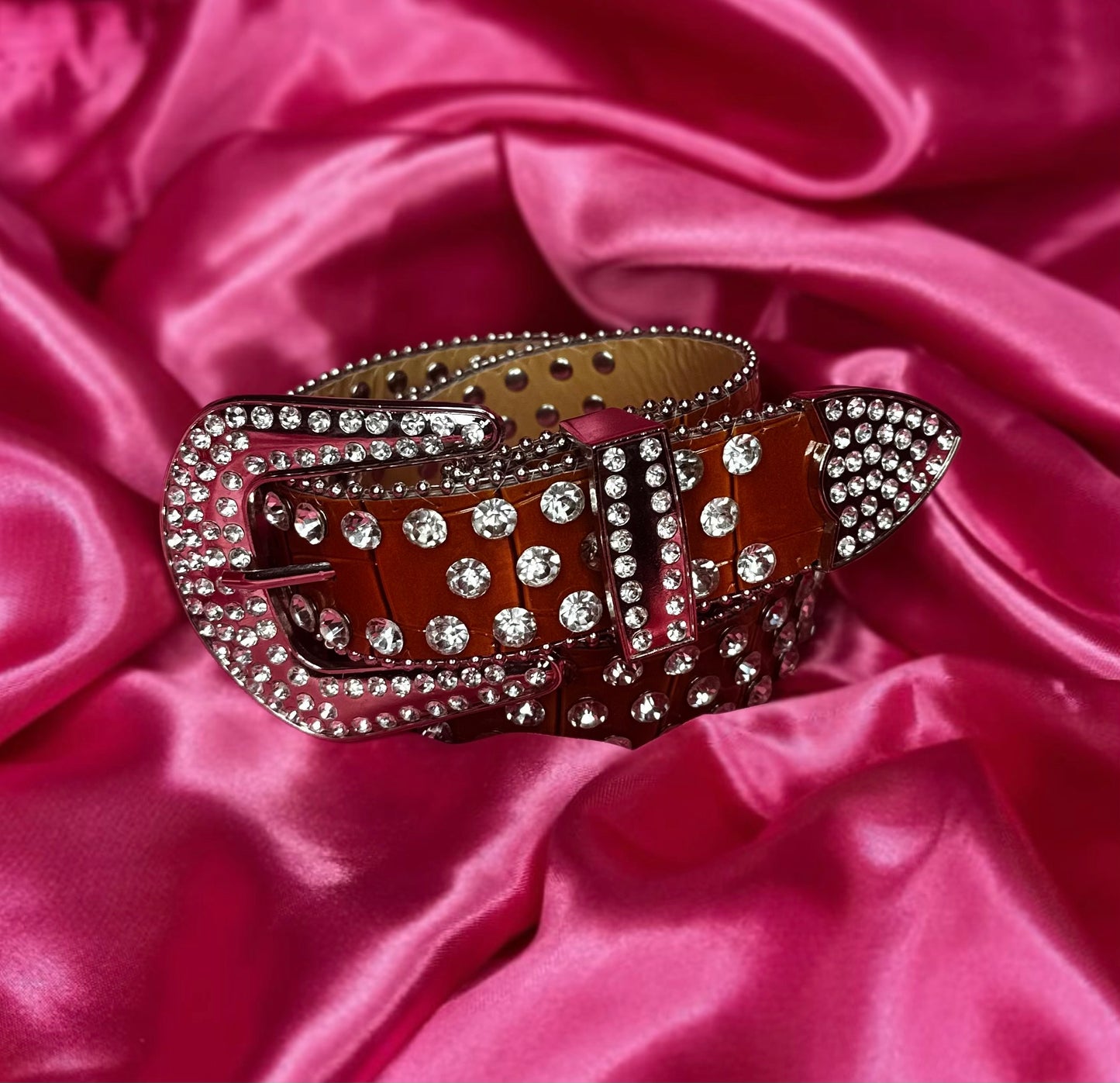 RHINESTONE VV BELT